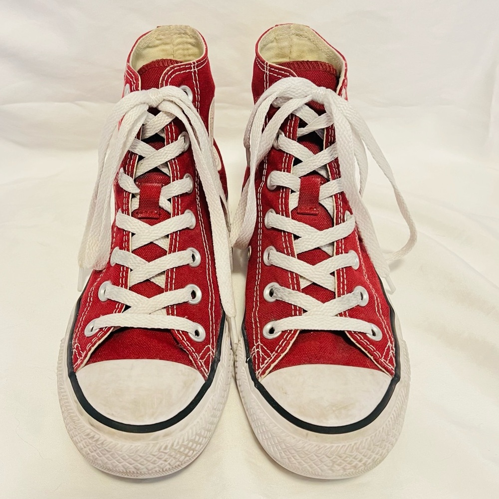 Converse All Star maroon Sneakers